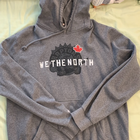 Mitchell and Ness Toronto Raptors Hoody - Picture 2 of 5